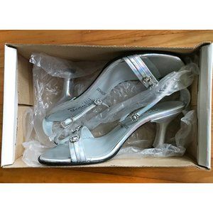 Metallic silver leather sandals